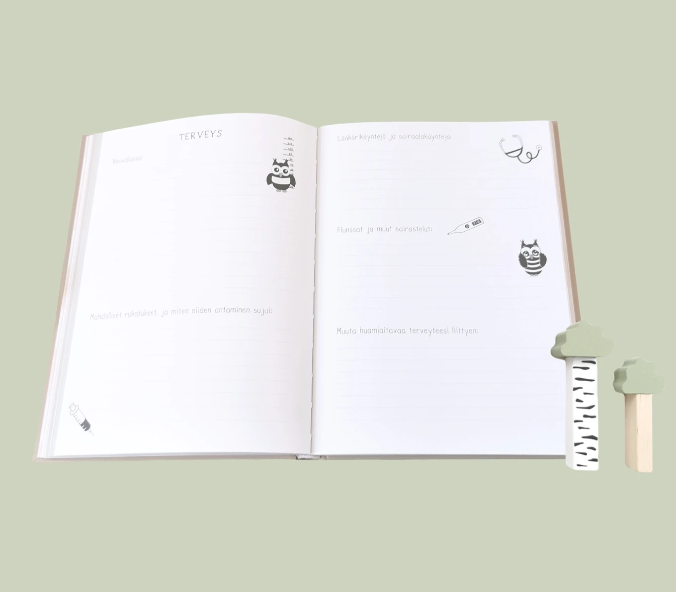 Vauvakirjan sivu, jossa voi kertoa lapsen terveydestä, neuvolakäynneistä ja rokotuksista.