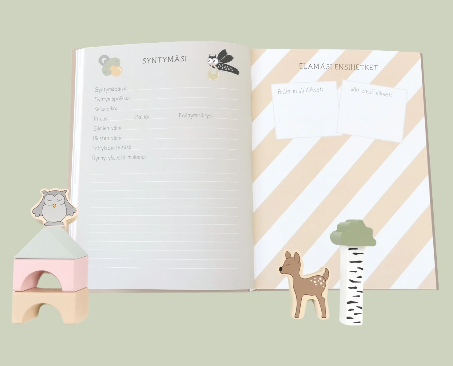 Vauvakirjan sivu vauvan syntymästä ja tilaa ensimmäisille kuville.